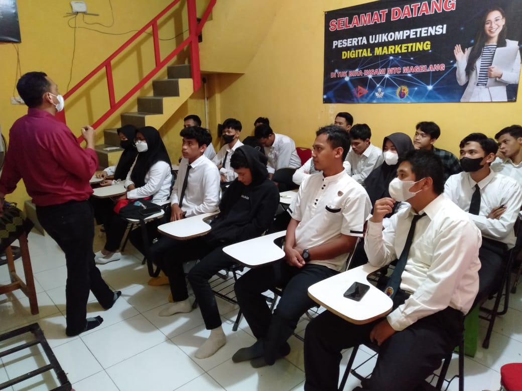 Kegiatan AMT Bagi Siswa Kursus Bahasa Korea Reguler Persiapan G to G Korea Angkatan 17 dan 18 Bina Insani MTC Magelang