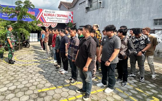 Sosialisasi Fisik Mental Disiplin (FMD) di Pelatihan Bahasa Korea Intensif Angkatan 158 dan Kelas Jepang Intensif Angkatan 34 untuk Calon Pekerja Migran Indonesia
