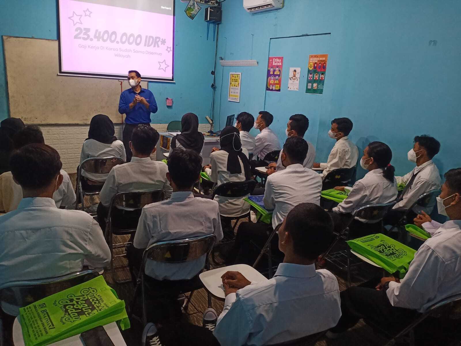 Pembukaan Kelas Kursus Bahasa Korea Intensif Persiapan G to G Korea Angkatan 134 Bina Insani MTC 