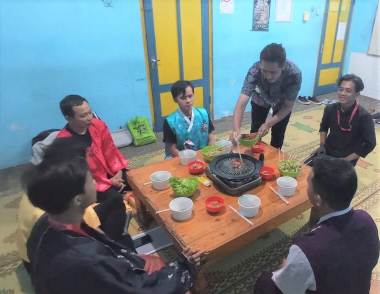 Acara Penutupan Kelas Kursus Bahasa Korea Intensi Persiapan G to G Korea Angkatan 133 Bina Insani MTC Yogyakarta