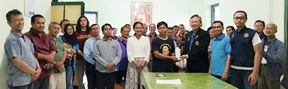 Rotary dan Sosialisasi Pengelolaan Sampah Organik serta  Minuman Probiotik 