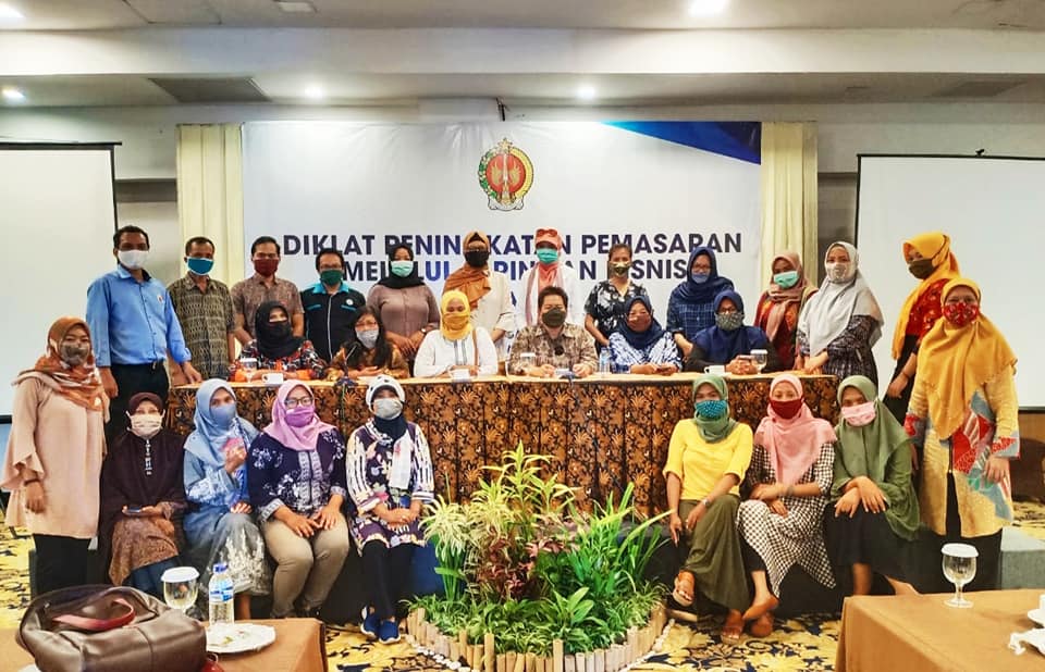 Diklat Pengembangan Jaringan Bisnis DISKOP UKM DIY