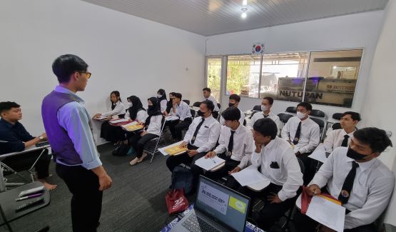 Pembukaan Pelatihan Bahasa Korea Reguler Angkatan 78/79 Persiapan Kerja Korea di Bina Insani MTC Yogyakarta