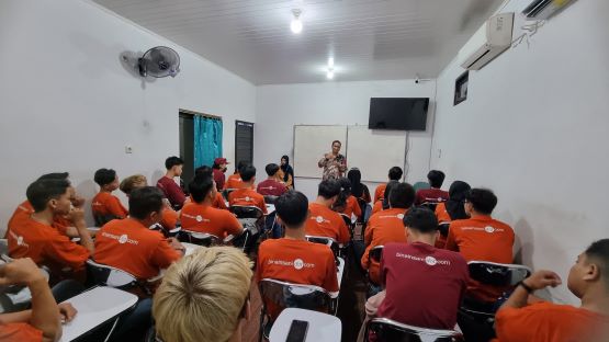 Penutupan Pelatihan Bahasa Jepang Reguler Angkatan 97/98 untuk CPMI Program G to G di Bina Insani MTC Penutupan Pelatihan Bahasa Jepang Reguler Angkatan 97/98 untuk CPMI Program G to G di Bina Insani MTC